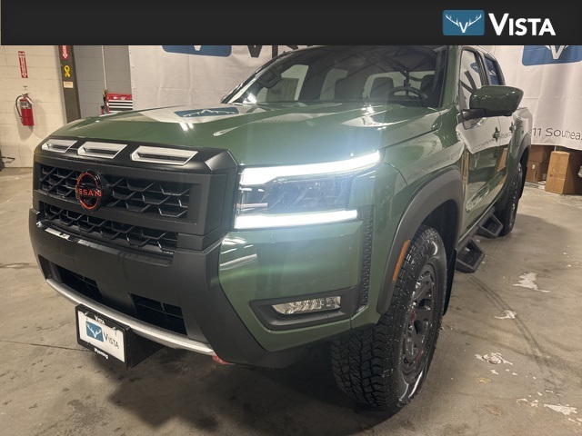 2026 Nissan Frontier PRO-4X's photo