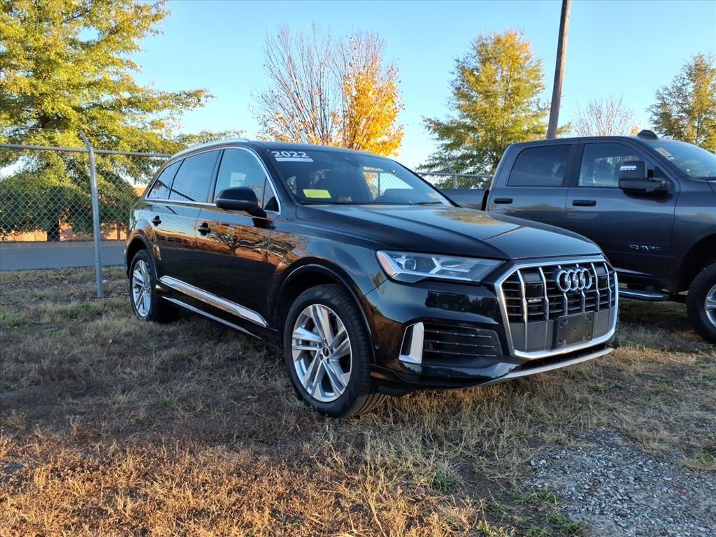 2022 Audi Q7 Premium Plus photo 4