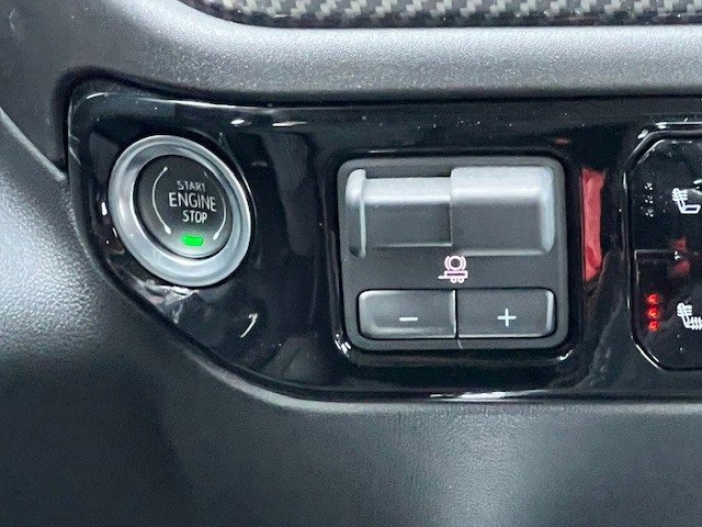 2025 Chevrolet Silverado 1500 RST photo 23