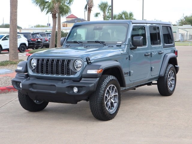 2025 Jeep Wrangler Sport S photo 3