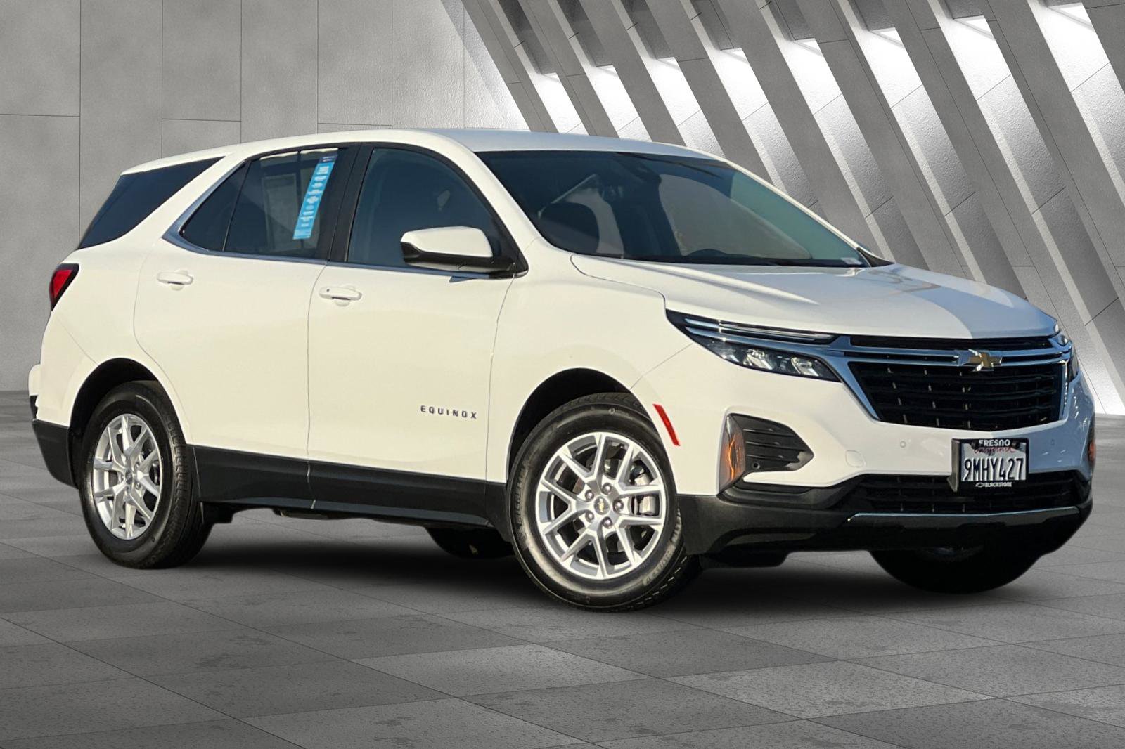 2024 Chevrolet Equinox LT's photo