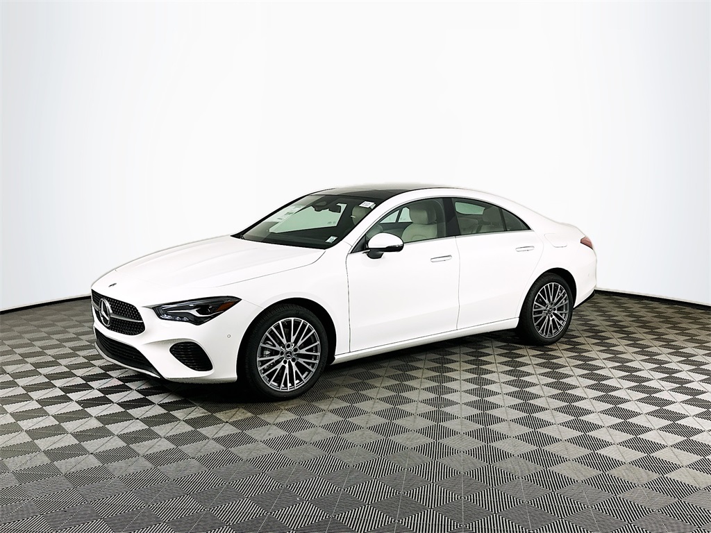 2025 Mercedes Benz CLA 250 4MATIC photo 3