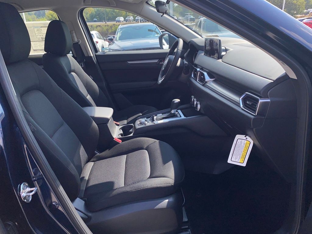2024 Mazda CX-5 2.5 S Preferred photo 9