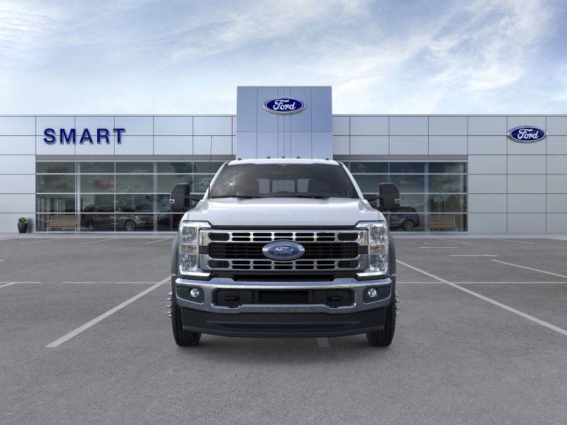 2026 Ford F-450 photo 7