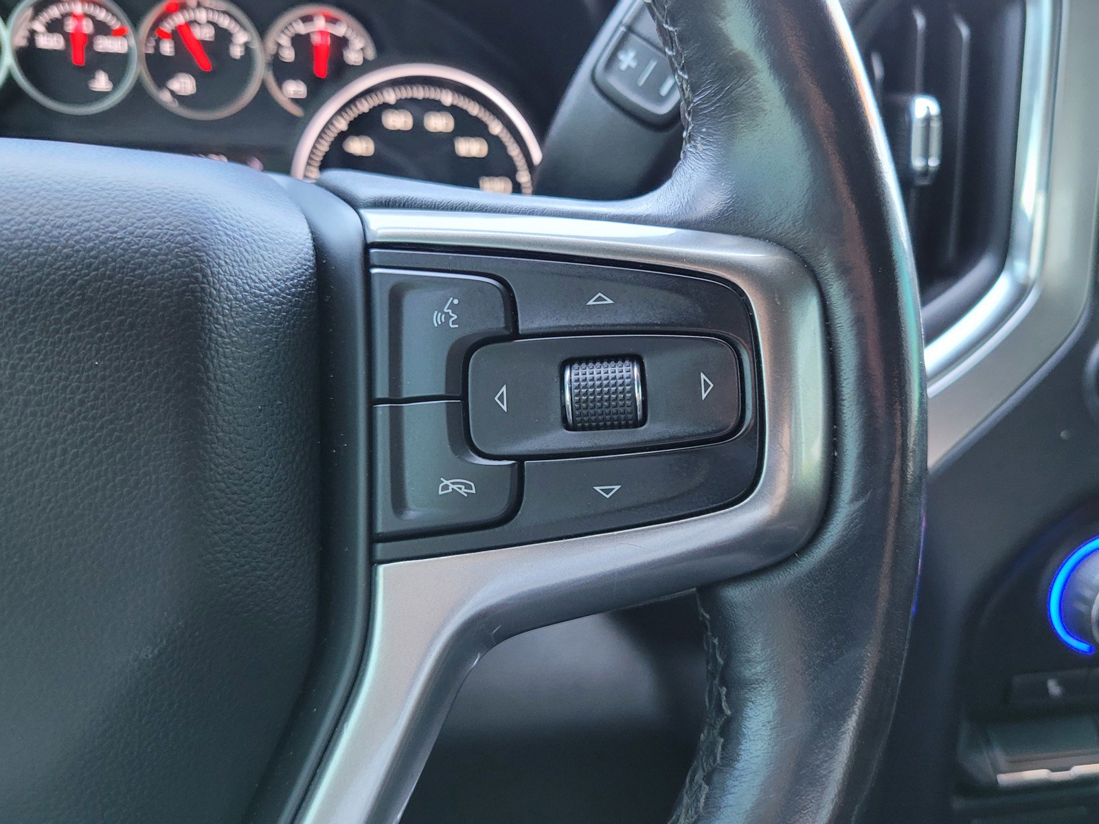 2021 Chevrolet Silverado 1500 LT Trail Boss photo 25