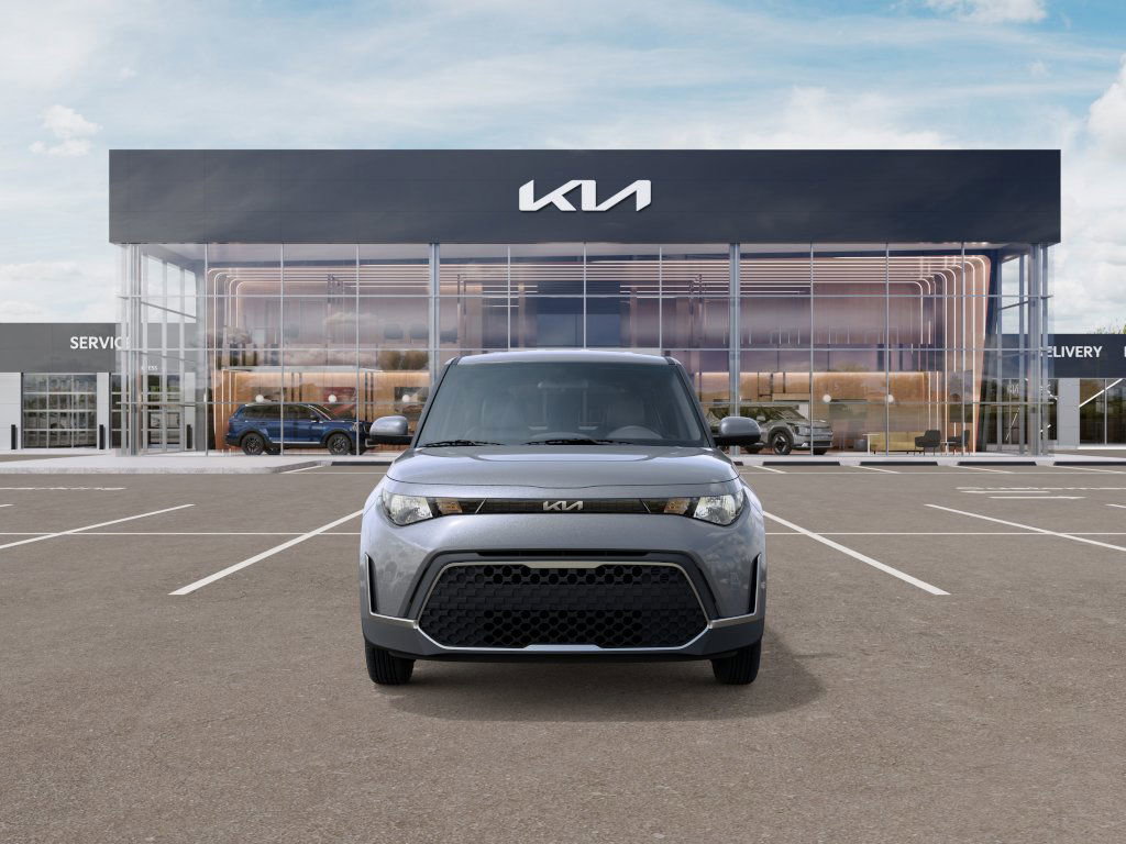 2025 Kia Soul LX photo 2