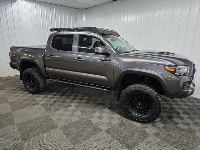 2020 Toyota Tacoma TRD Pro's photo