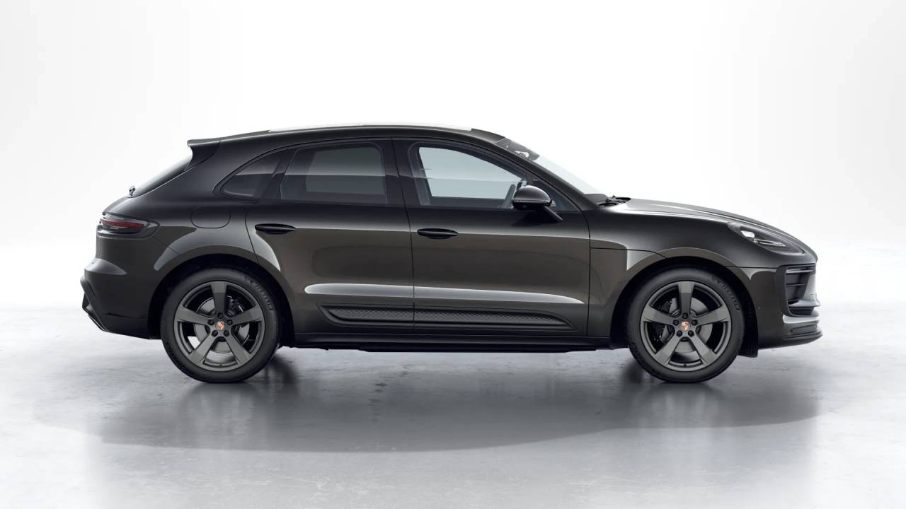 2026 Porsche Macan T photo 6