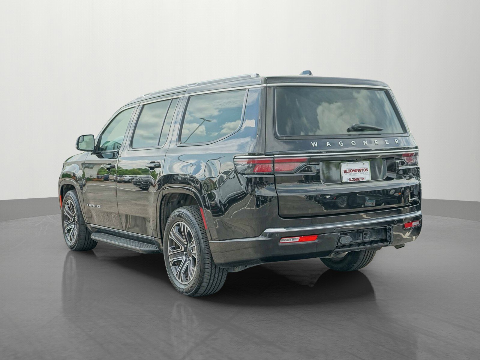 2024 Jeep Wagoneer Series II photo 4