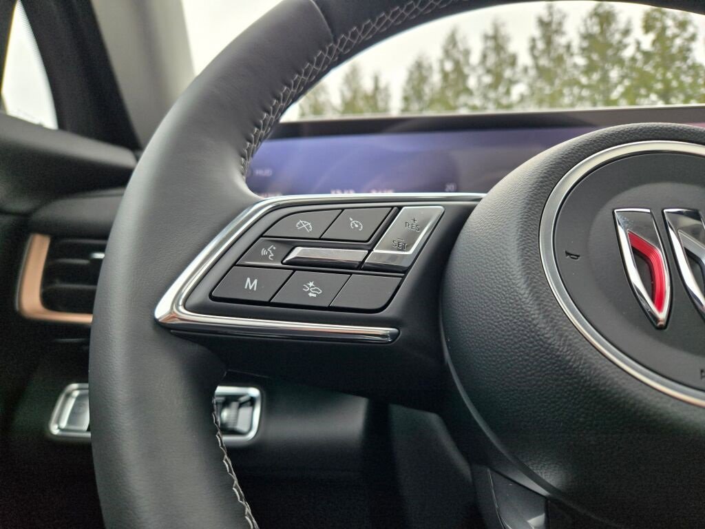2025 Buick Envision Sport Touring photo 30