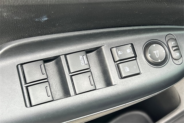 2018 Honda Fit EX-L photo 12