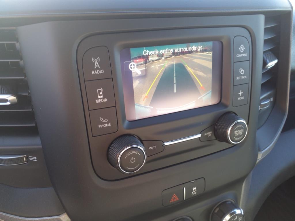 2024 Ram 2500 Tradesman photo 17