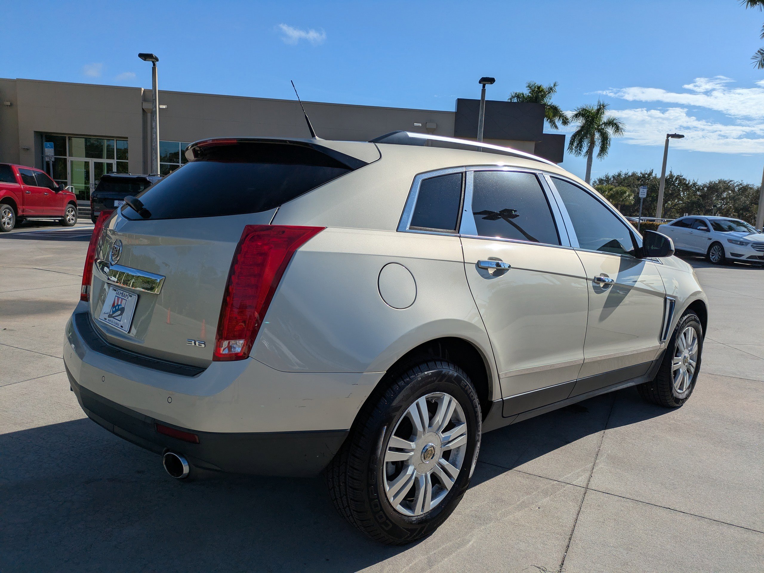 Used 2013 Cadillac SRX Luxury Collection with VIN 3GYFNCE33DS569644 for sale in Naples, FL