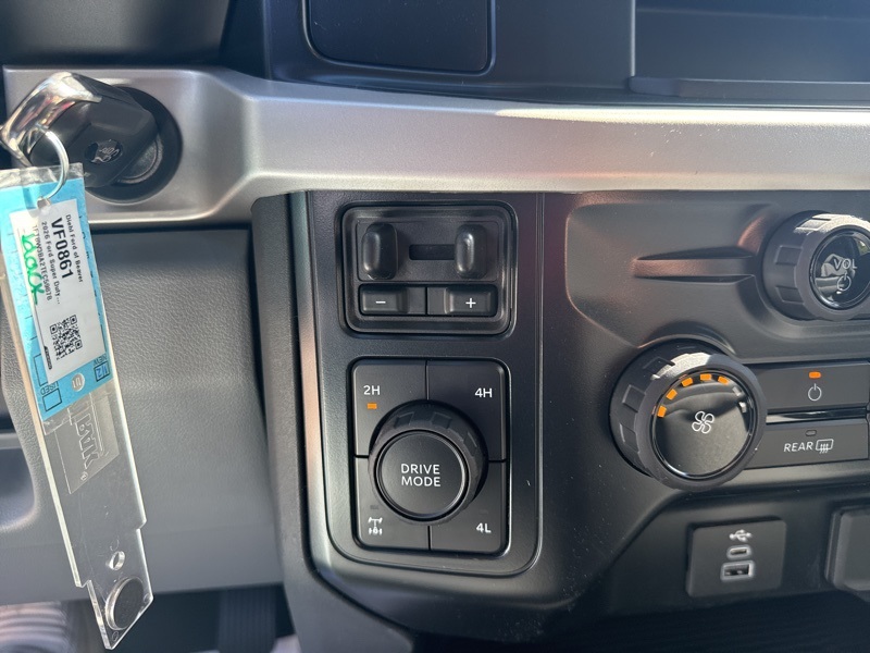 2026 Ford F-350 XL photo 31