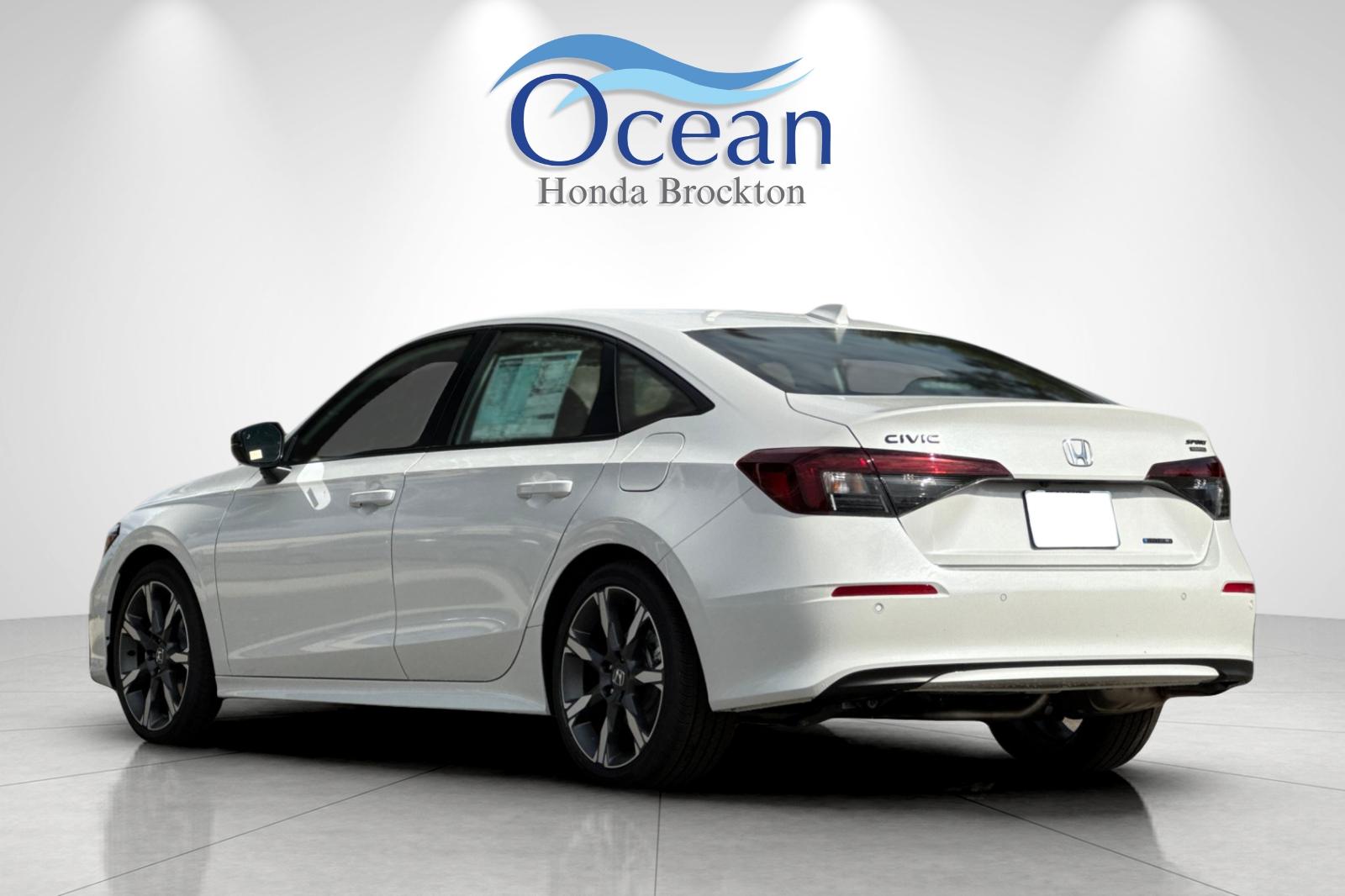 2026 Honda Civic Hybrid Sport photo 3