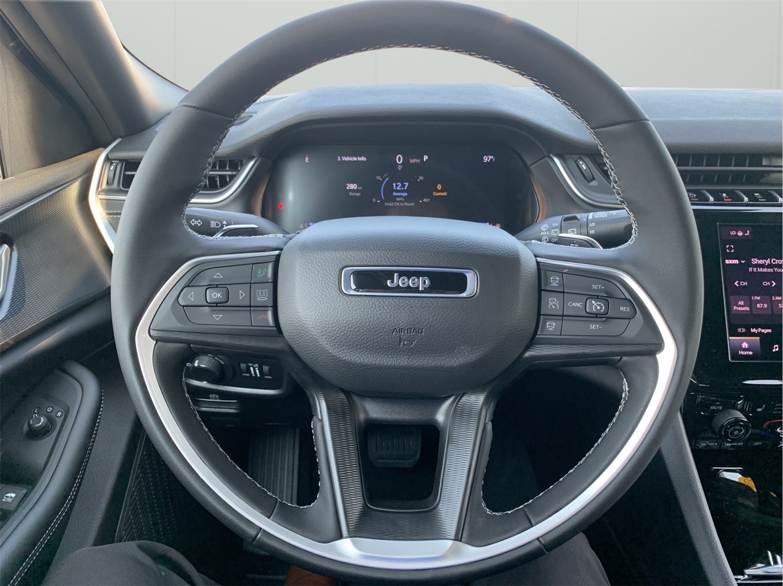 2025 Jeep Grand Cherokee Altitude X photo 12