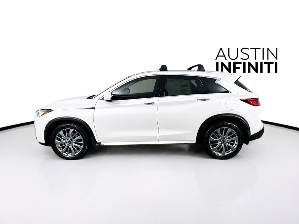 2025 Infiniti QX50 Luxe photo 4