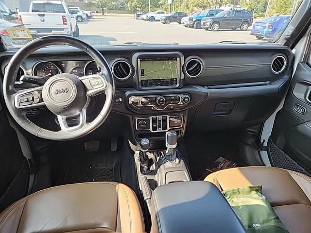 2023 Jeep Wrangler Sahara 4xe photo 3