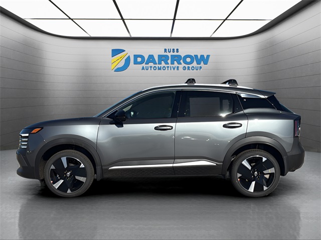 2026 Nissan Kicks SR photo 2
