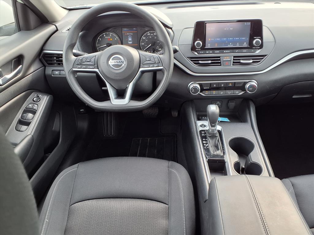 2022 Nissan Altima 2.5 S photo 3