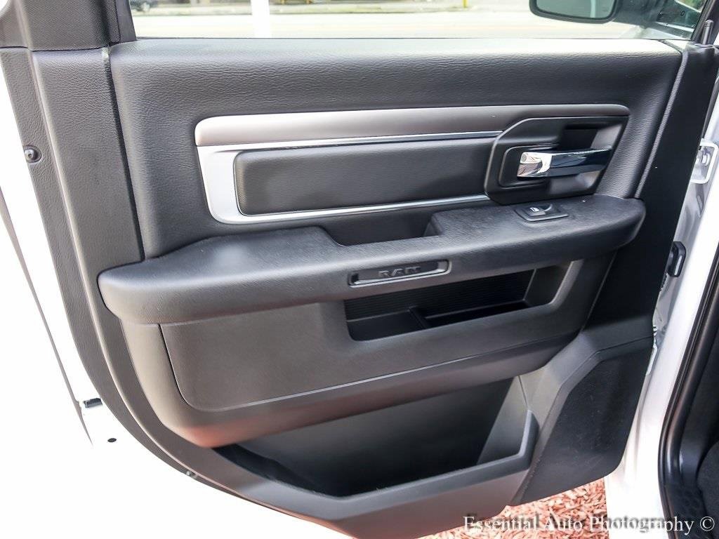 2024 RAM 1500 - Image 18