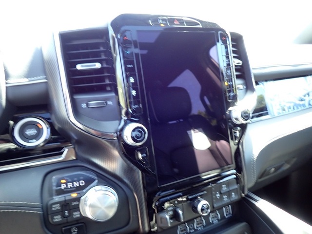 2025 Ram 1500 Limited photo 18