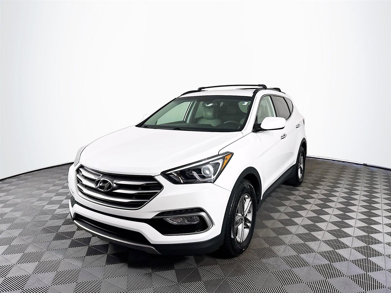 2017 Hyundai Santa Fe Sport Base photo 2