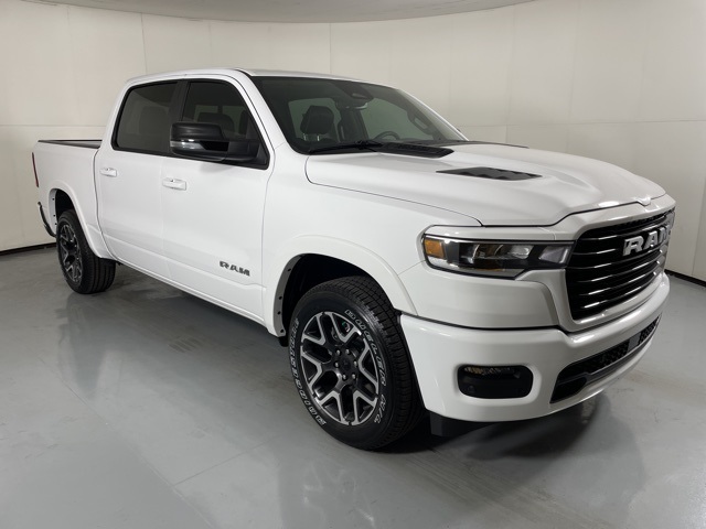 2026 Ram 1500 Laramie photo 2