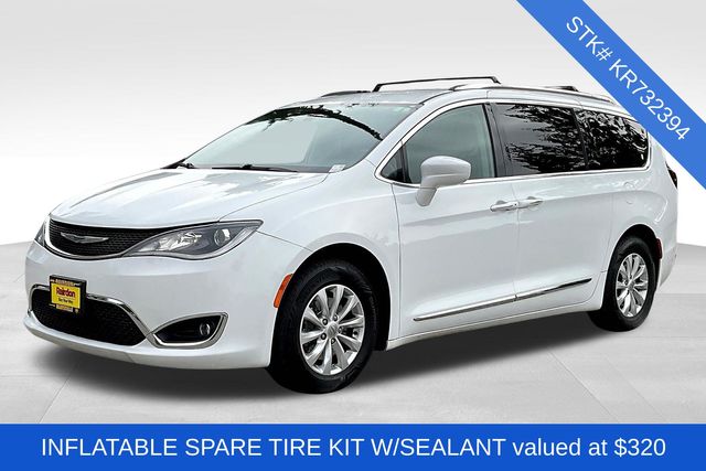 Used 2019 Chrysler Pacifica Touring L with VIN 2C4RC1BG2KR732394 for sale in Arlington, WA