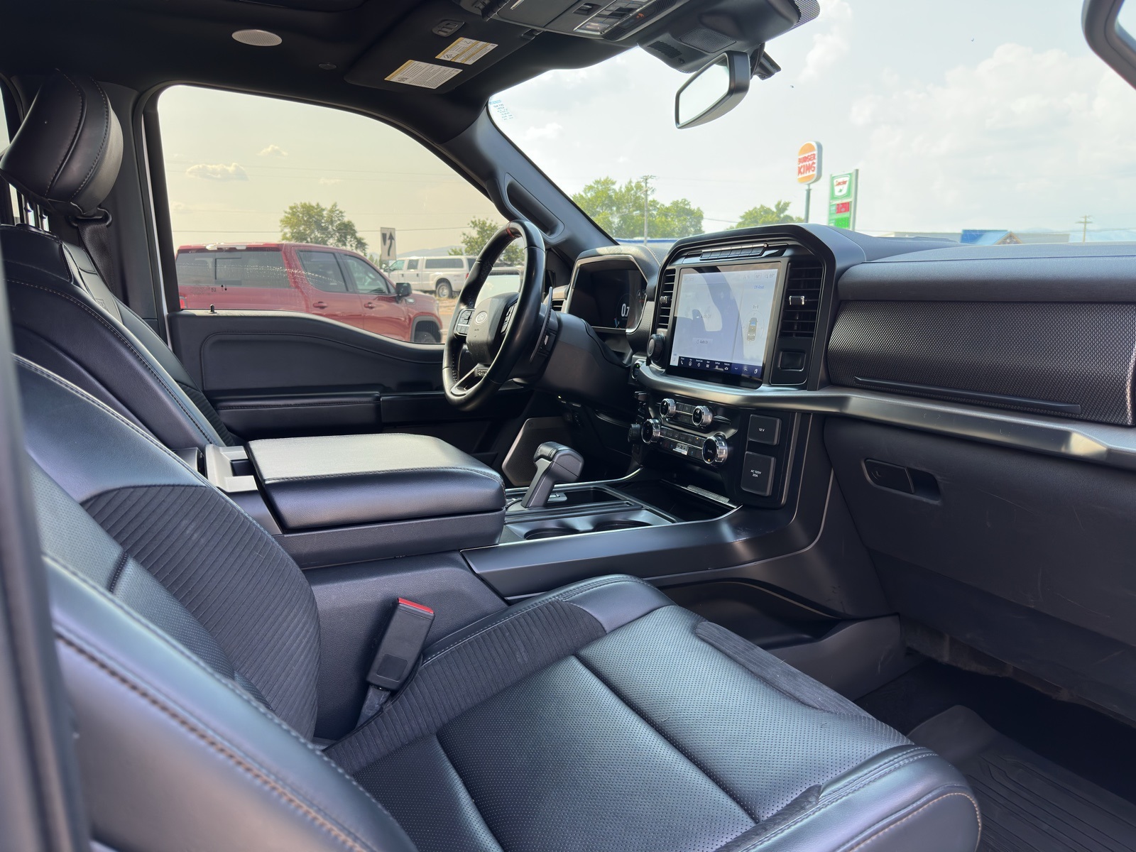 2022 Ford F-150 Raptor photo 11