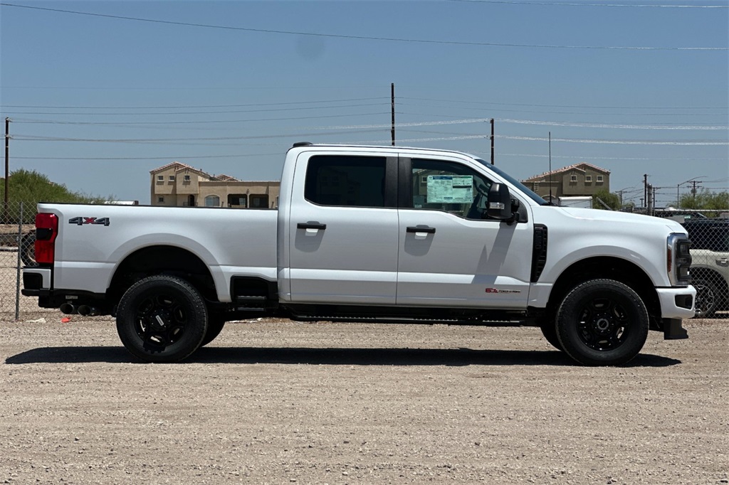 2025 Ford F-250 XL photo 3