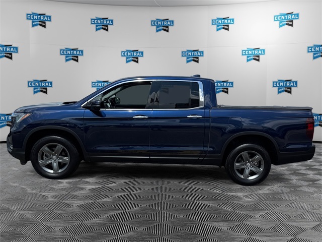 2022 Honda Ridgeline RTL-E photo 2