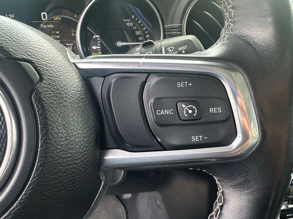 2022 Jeep Wrangler Unlimited Sahara 4xe photo 11