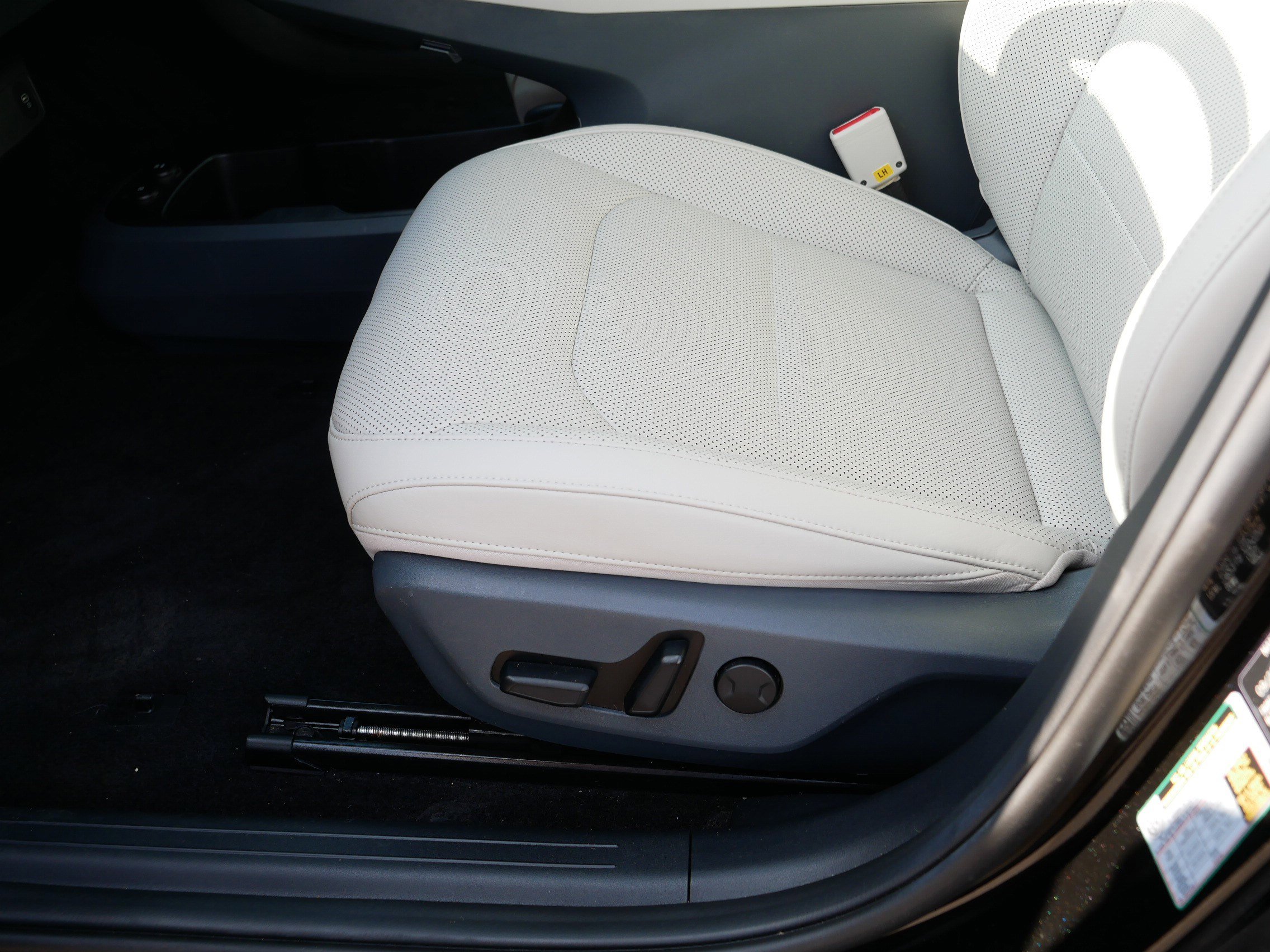 2022 Kia EV6 Wind photo 19