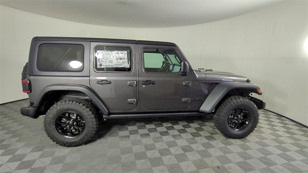 2025 Jeep Wrangler Willys photo 2