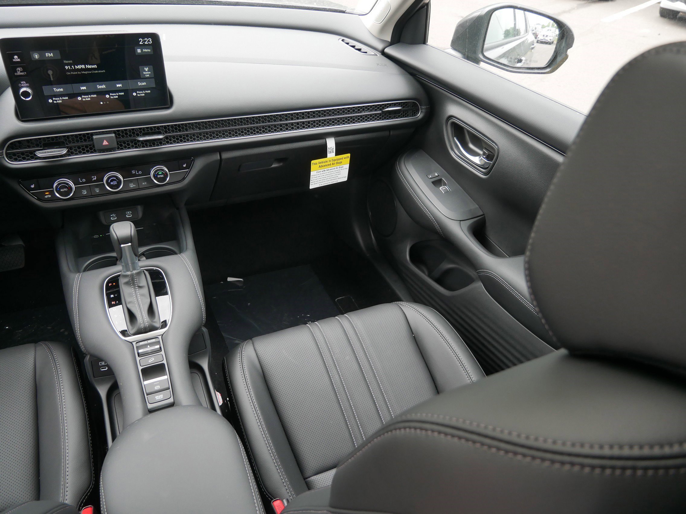 2026 Honda HR-V EX-L photo 12