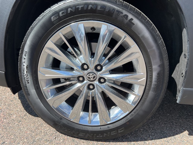 2024 Toyota Grand Highlander Platinum photo 39