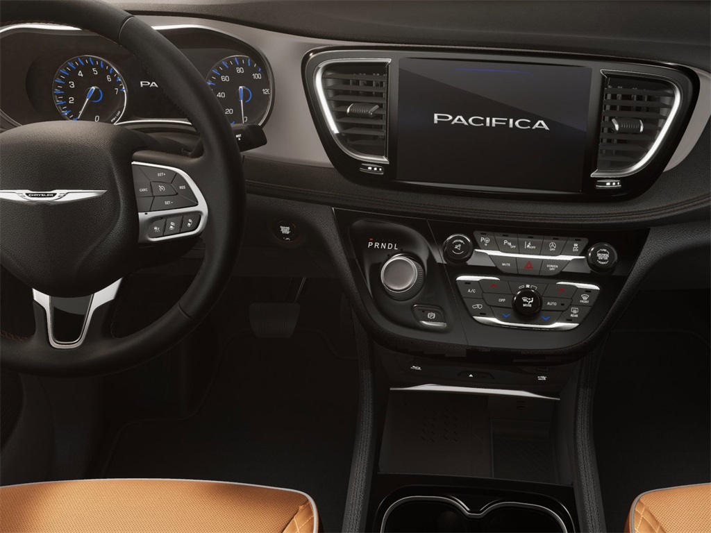 2026 Chrysler Pacifica Pinnacle photo 22