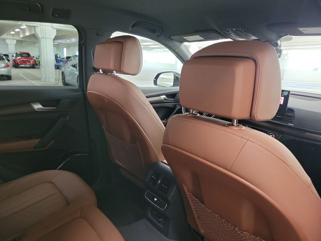 2023 Audi Q5 45 S line Premium photo 25