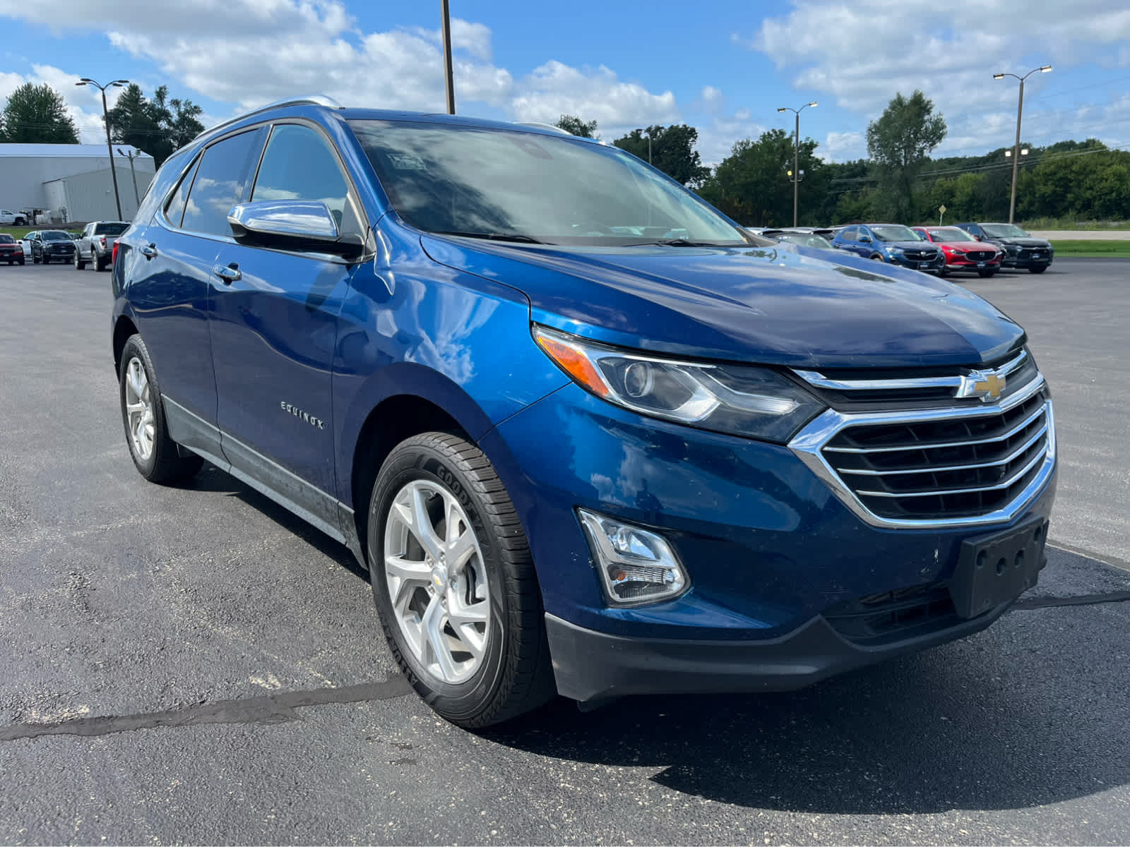 Used 2020 Chevrolet Equinox Premier with VIN 2GNAXXEV6L6110468 for sale in Dyersville, IA