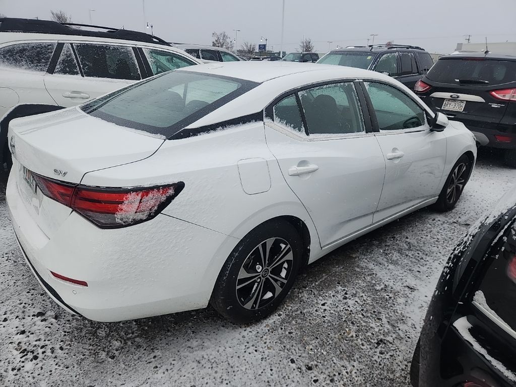 2022 Nissan Sentra SV photo 4