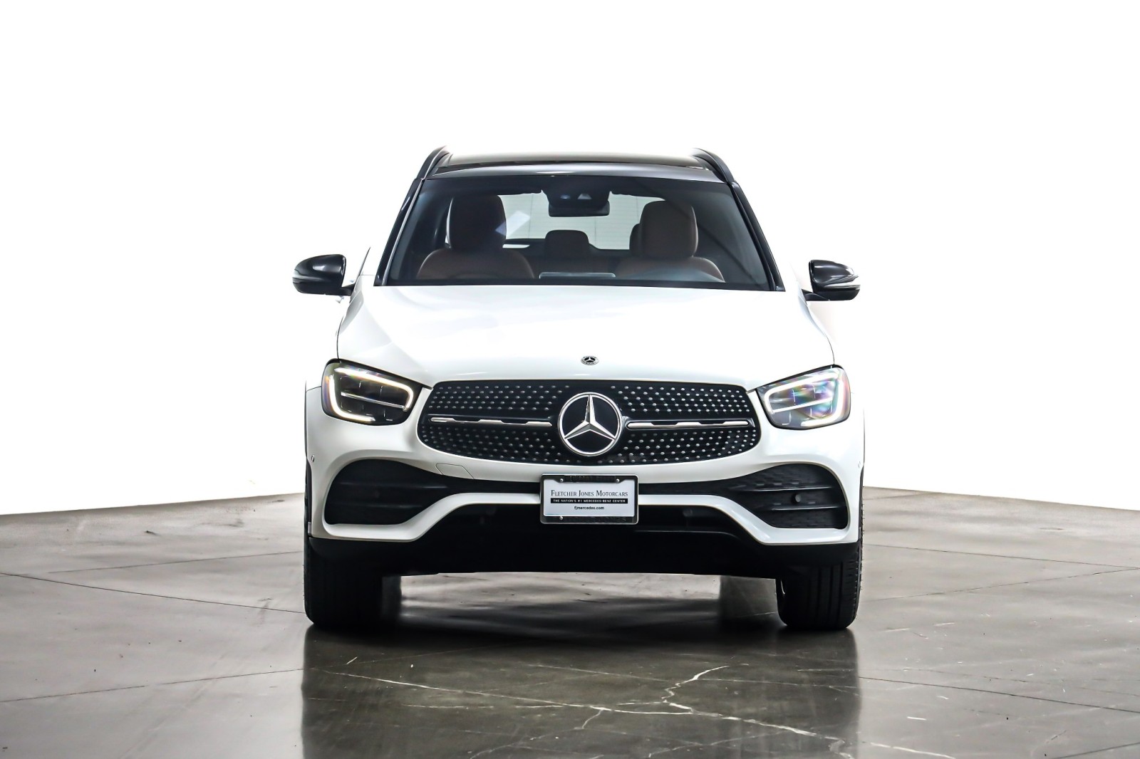 2022 Mercedes Benz GLC 300 photo 2
