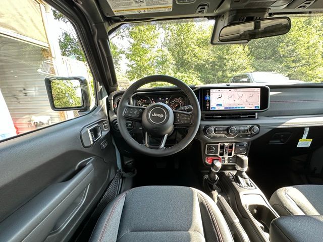 2025 Jeep Gladiator Rubicon photo 13