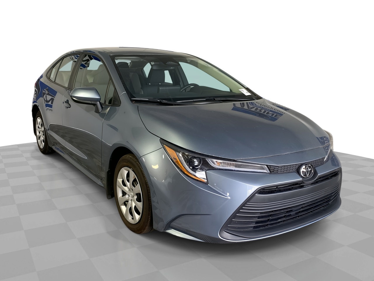 2025 Toyota Corolla LE's photo