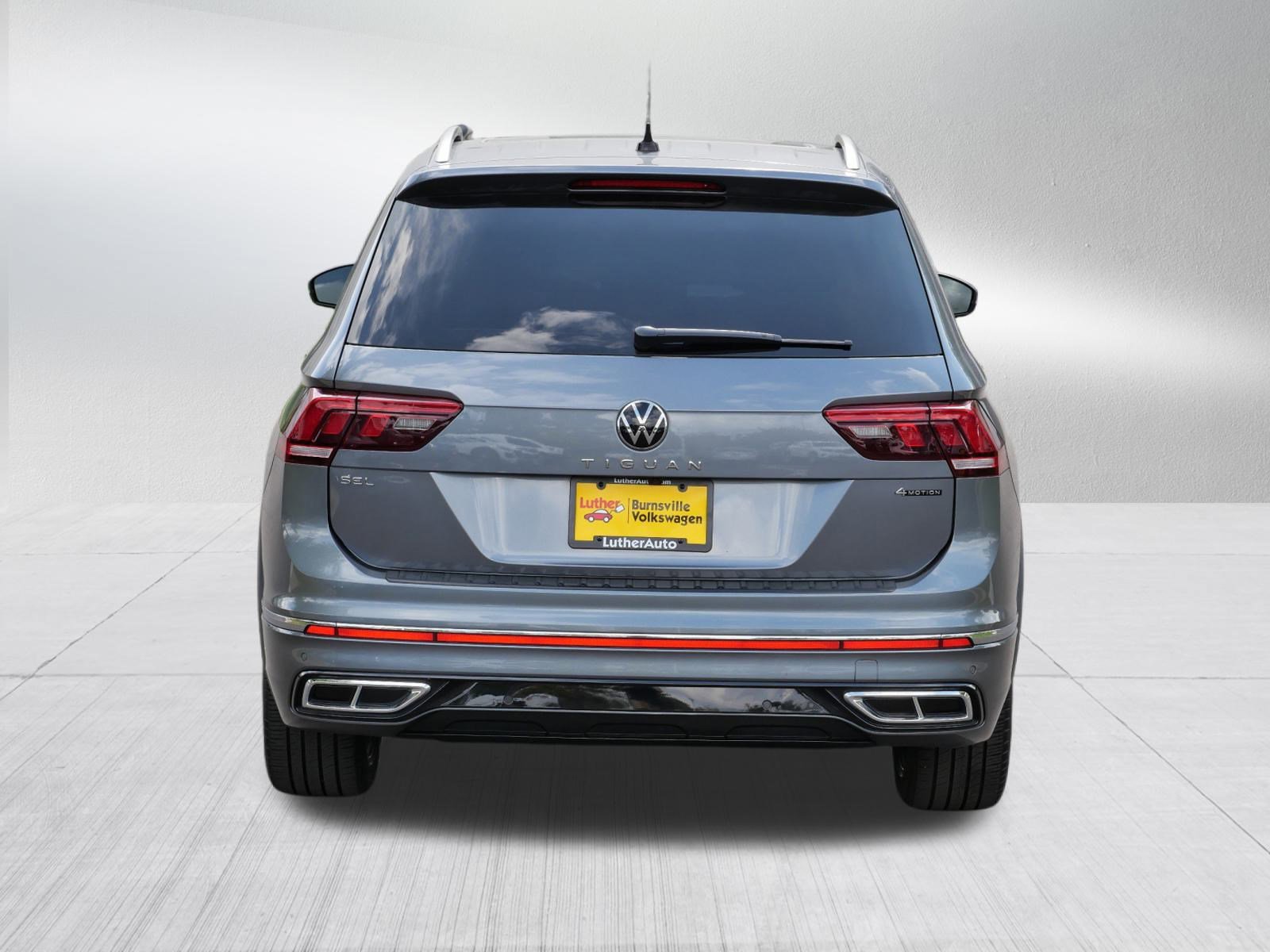 2022 Volkswagen Tiguan SEL Premium R-Line photo 6