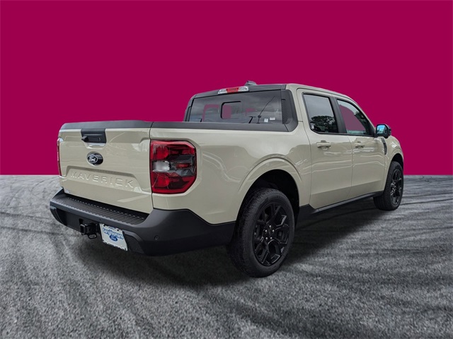 2025 Ford Maverick Lariat photo 2