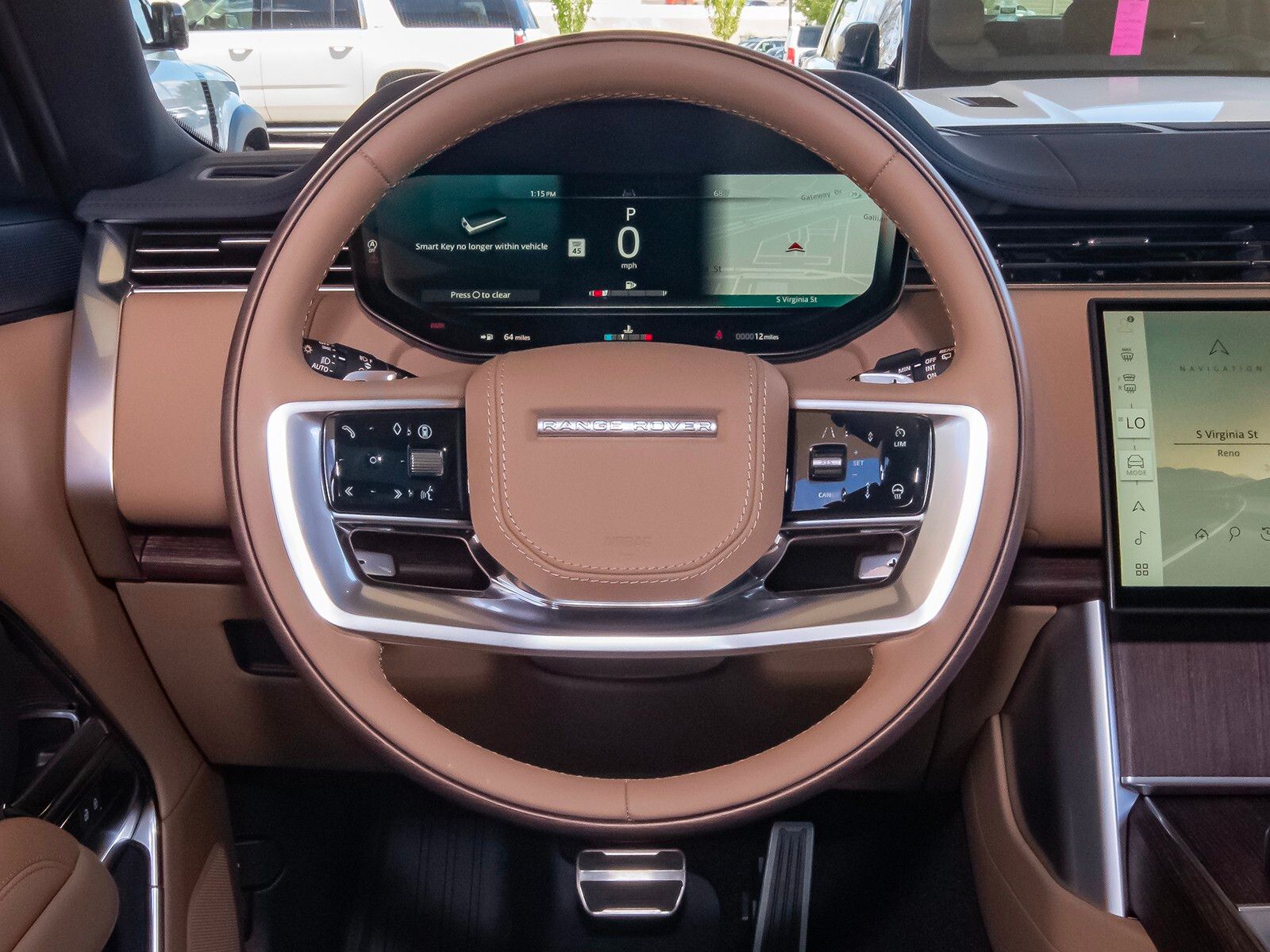 2025 Land Rover Range Rover SE photo 13