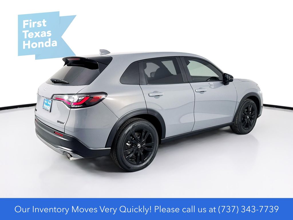 2026 Honda HR-V Sport photo 2