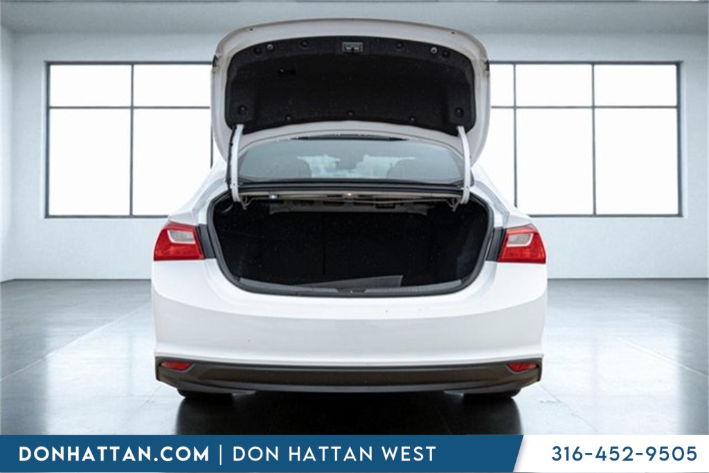 2023 Chevrolet Malibu 1LT photo 29