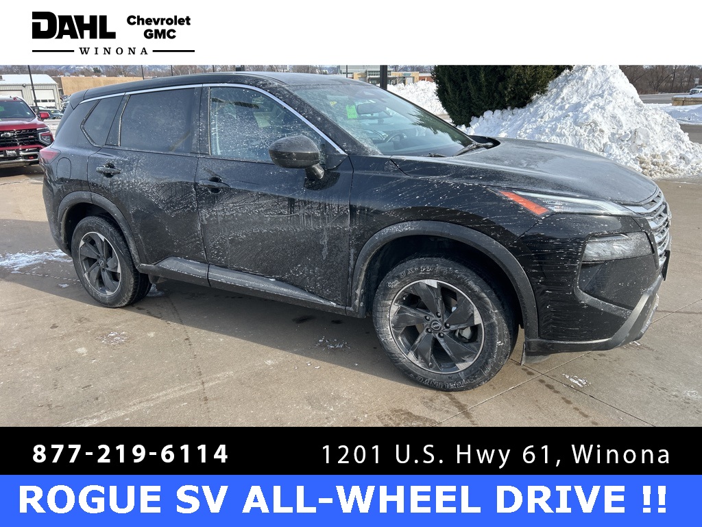 2024 Nissan Rogue SV's photo